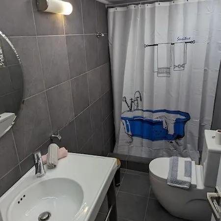Artistic Flat In The Center Of * Athens
